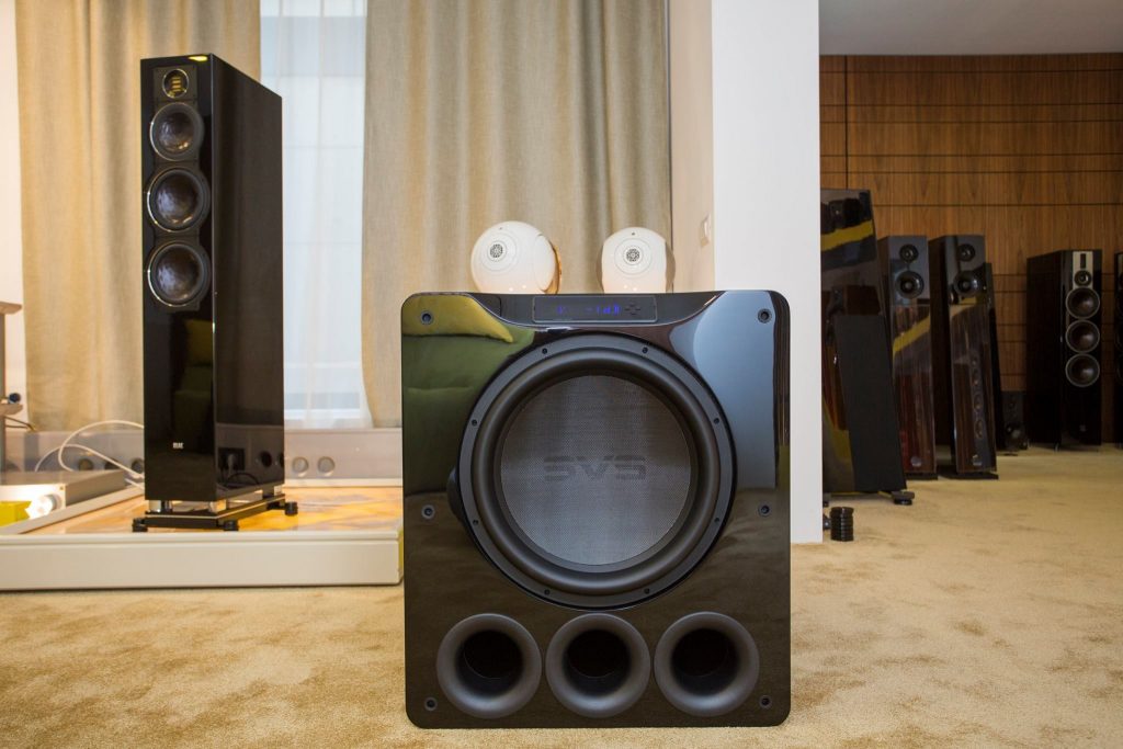 SVS PB16-Ultra in Showroom-ul AVstore.ro