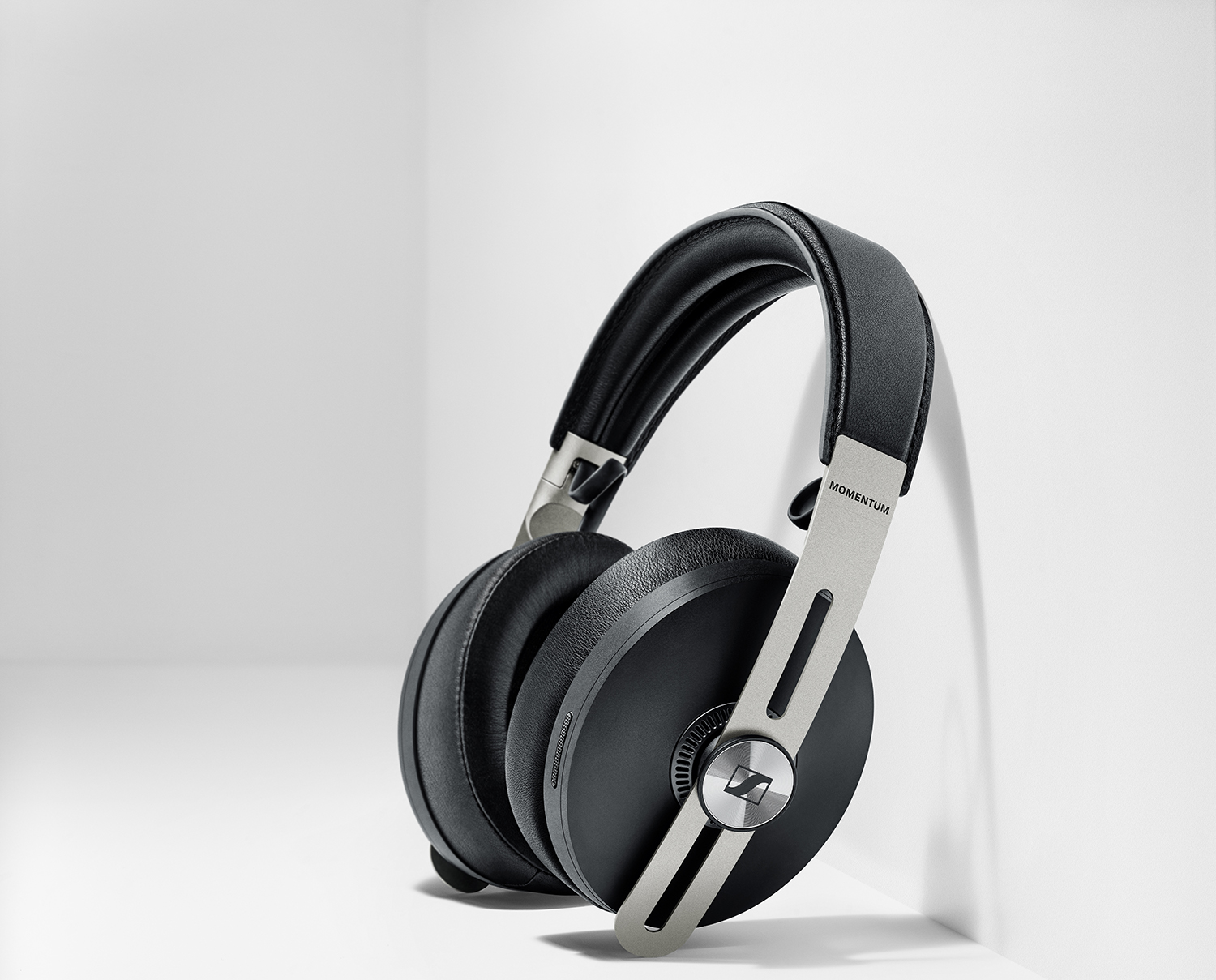 Sennheiser Momentum 3 Over Ear Wireless